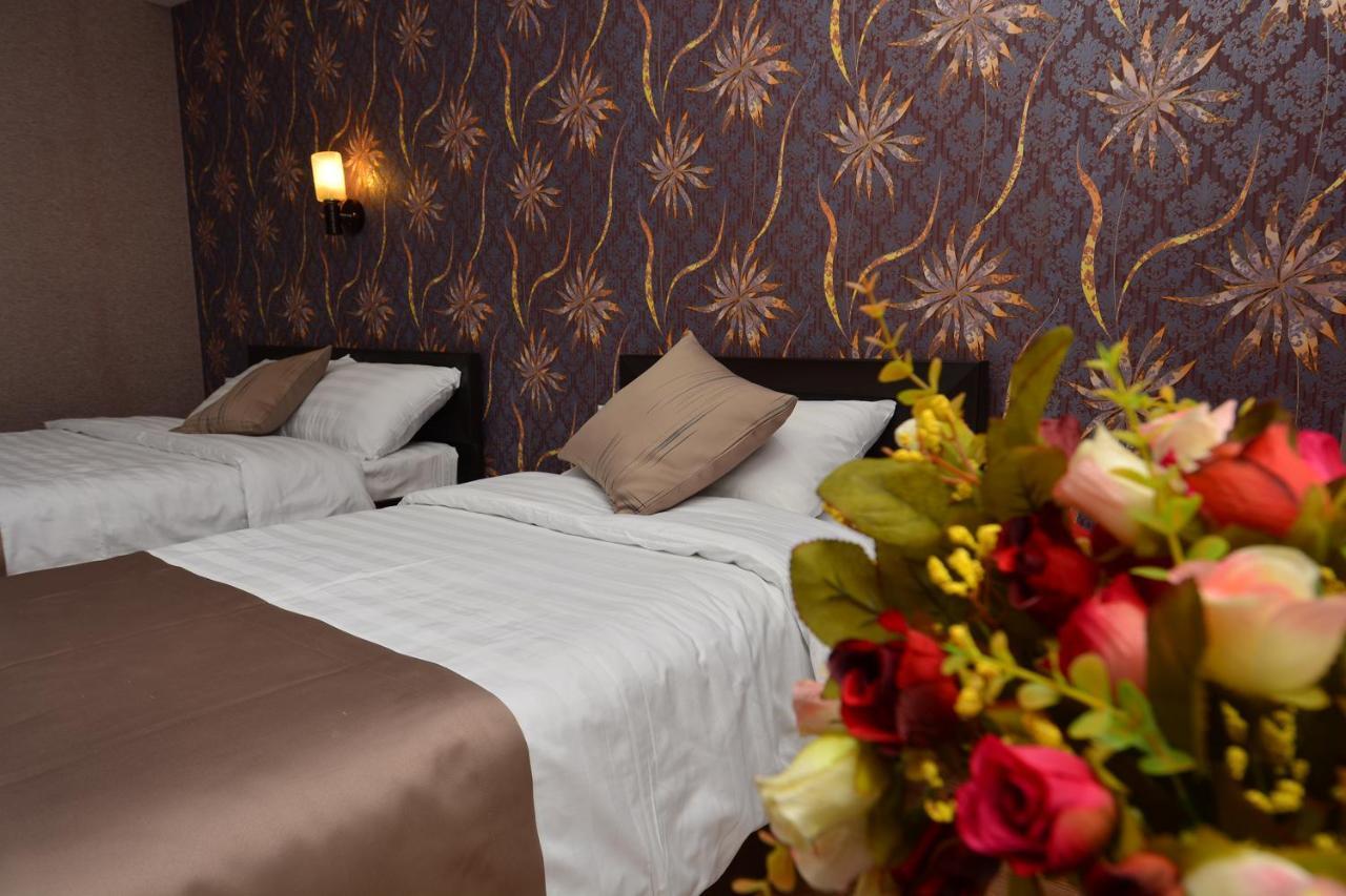 Granada Hotel And Restaurant Tbilisi Luaran gambar